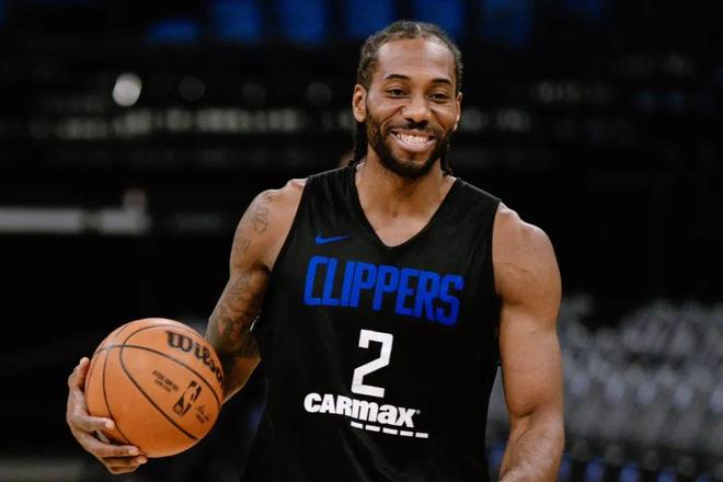 向来以硬汉 向来以硬汉